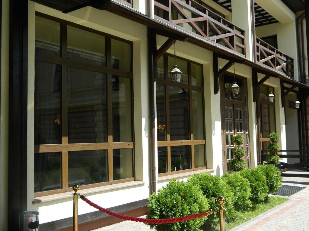 Georg Palace Hotel تشيرنيفتسي المظهر الخارجي الصورة